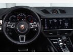 Thumbnail Photo 20 for 2020 Porsche Cayenne Turbo